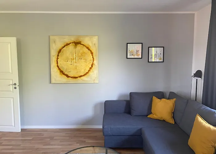 James -Ferienwohnung Mit Balkon In Strand Und Wald Naehe