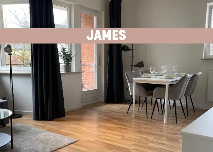 James -Ferienwohnung Mit Balkon In Strand Und Wald Naehe